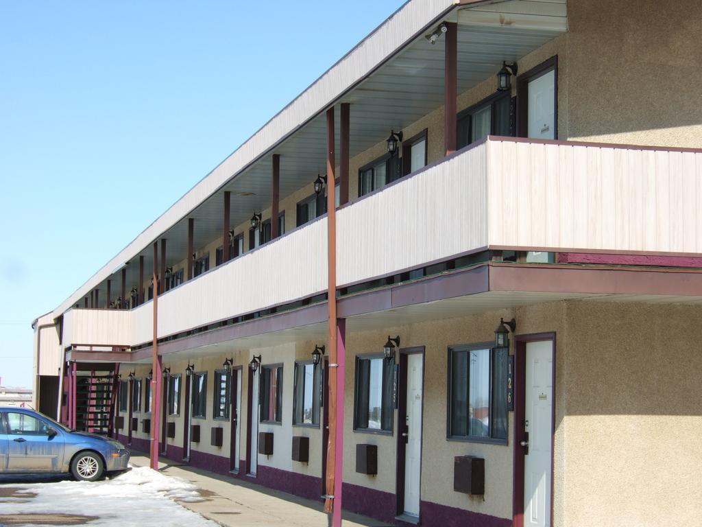 Wild Rose Inn Vegreville Exteriör bild